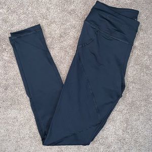Black leggings